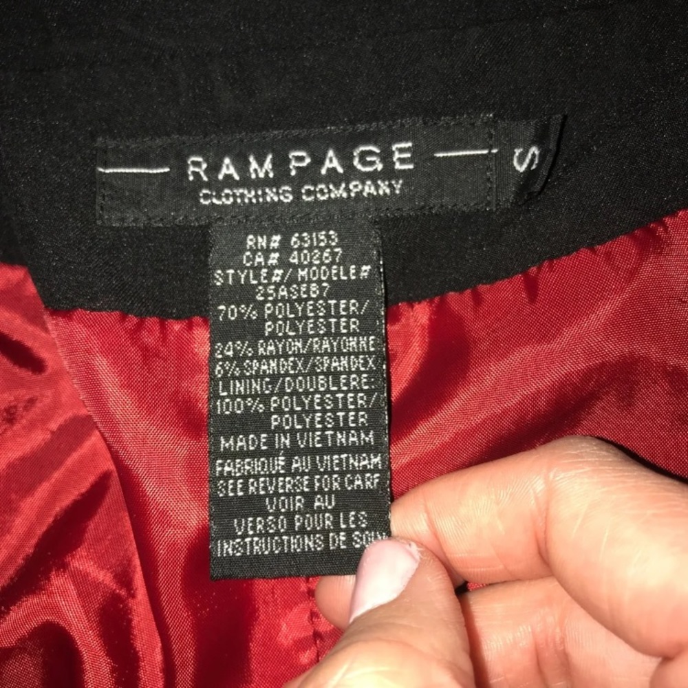 Black Rampage Blazer - Picture 2 of 3